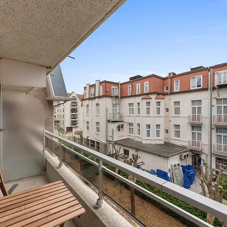 Apartment Lilyta B201