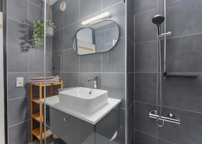 Lilyta B201 * De Haan